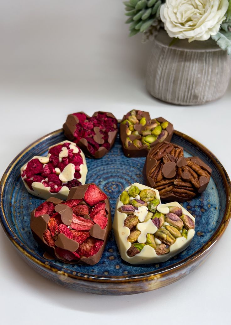 Modern heart nuts chocolate|| loaded with nuts. 10 piece